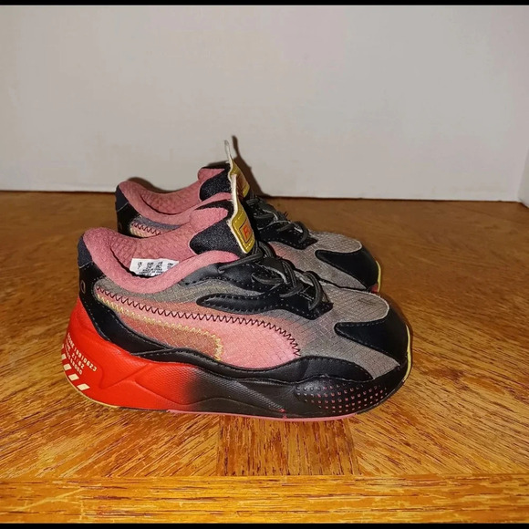 PUMA RS-X 3 SONIC THE HEDGEHOG Size 8 C Shoes 374320-01 SEGA. - Picture 3 of 10